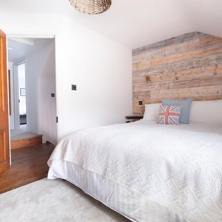 Niver Dew Holiday Cottage Lower Boscaswell Dış mekan fotoğraf